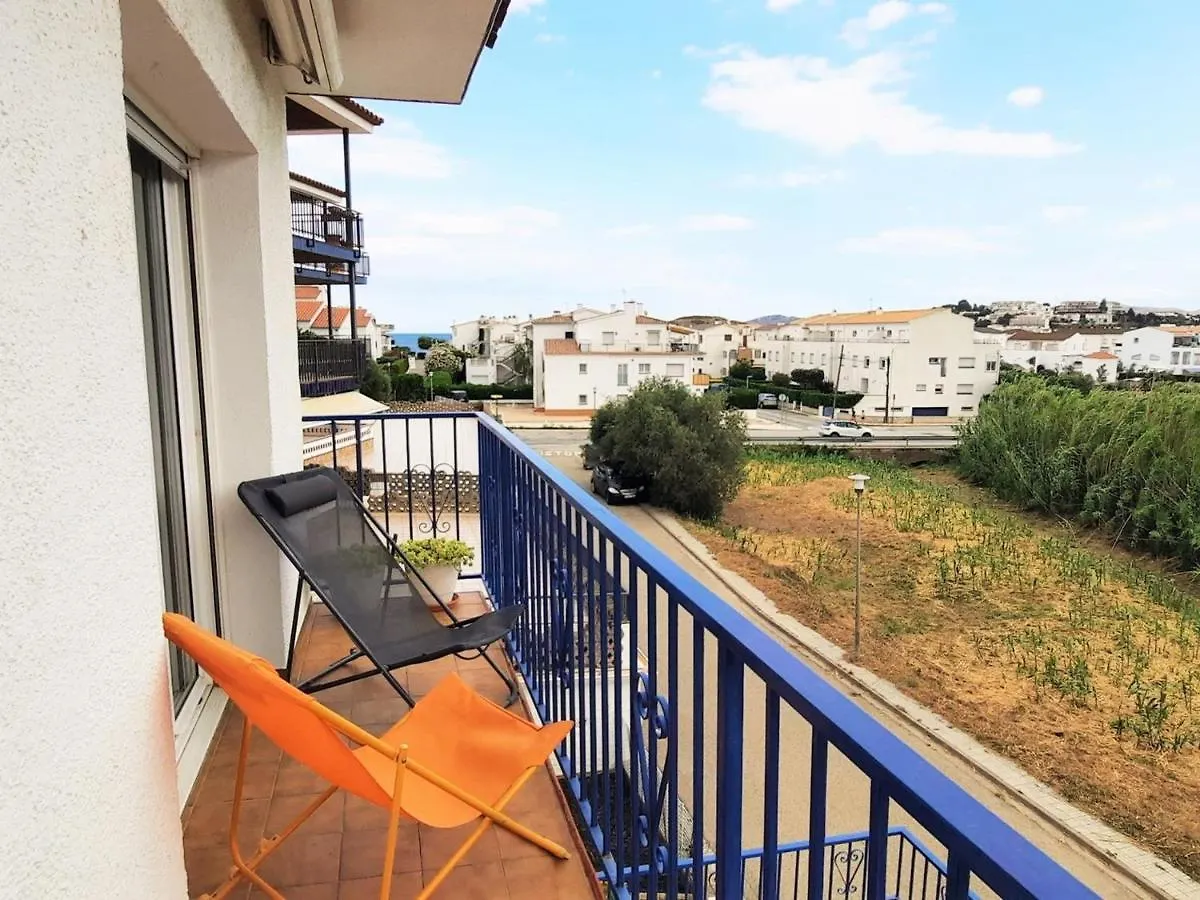 Apartamento Familiar En Llanca Cerca De La Playa De Grifeu, 2 Habitaciones Y Parking - Es-170-76 0*,  Spanien